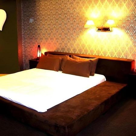 Paragon City Hotel Ипох Екстериор снимка