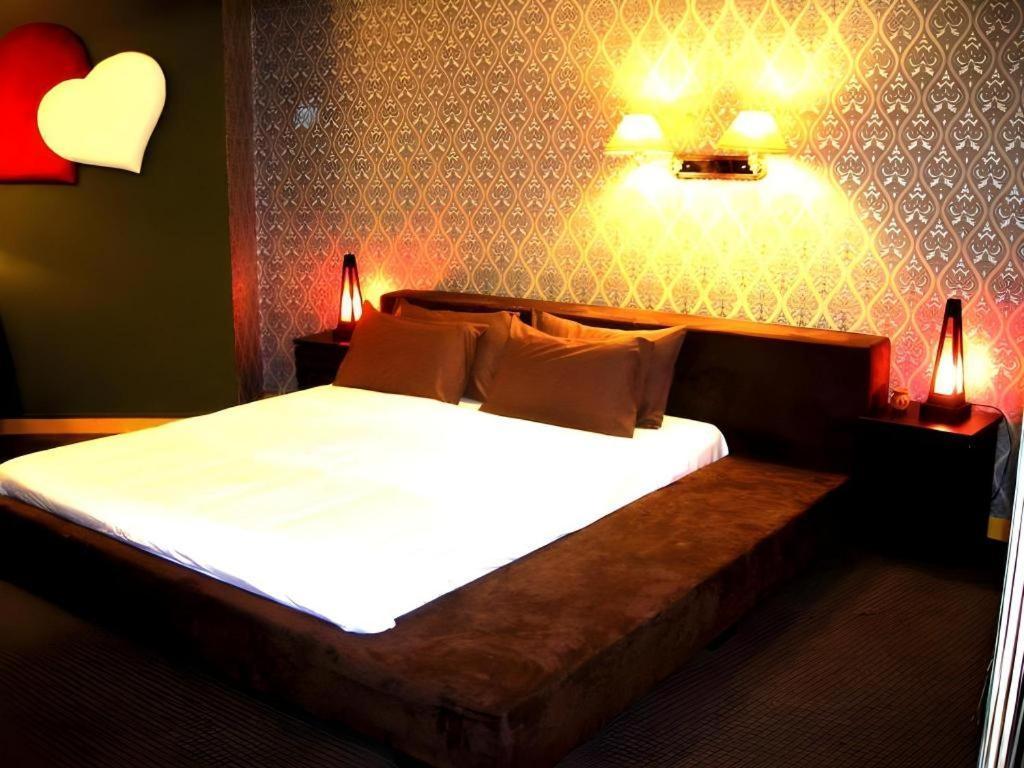 Paragon City Hotel Ипох Екстериор снимка