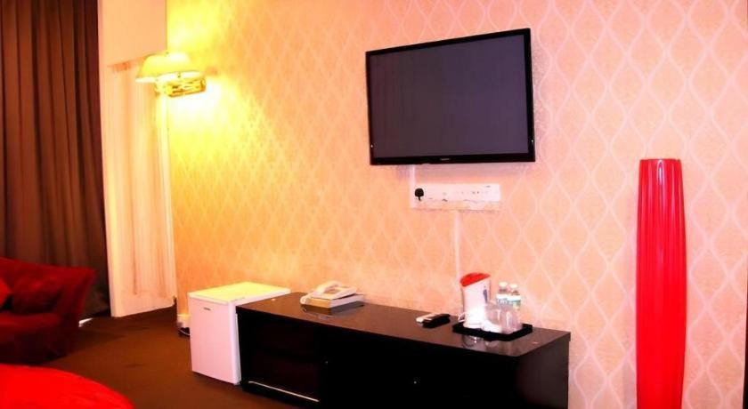 Paragon City Hotel Ипох Екстериор снимка