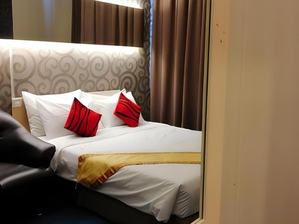 Paragon City Hotel Ипох Екстериор снимка